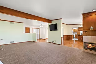 181 E 600 S, Valparaiso, IN 46383 - Photo 8