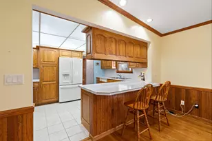 181 E 600 S, Valparaiso, IN 46383 - Photo 12