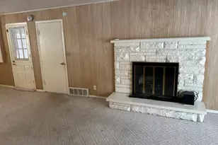 12109 White Oak Dr, Crown Point, IN 46307 - Photo 4