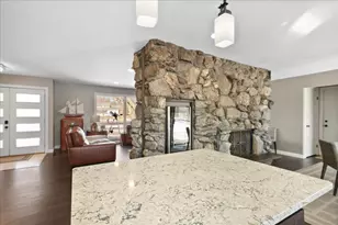 7 Diana Ct, Portage, IN 46368 - Photo 12