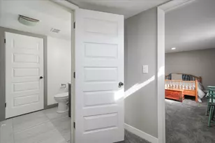 7 Diana Ct, Portage, IN 46368 - Photo 28