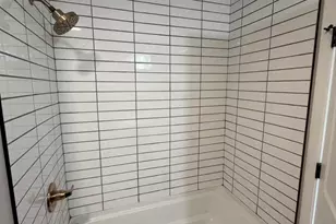 2933 W 38th Pl, Hobart, IN 46342 - Photo 14