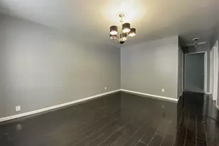 2719 Strong St, Highland, IN 46322 - Photo 2