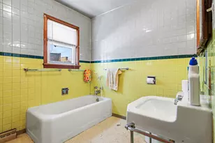 607 W Ripley St, Michigan City, IN 46360 - Photo 12