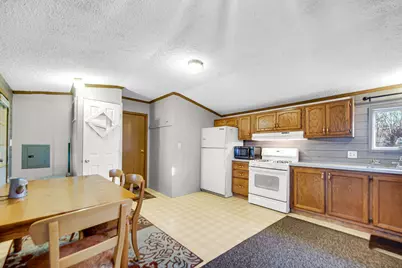 9815 W 236th Avenue, Schneider, IN 46376 - Photo 12