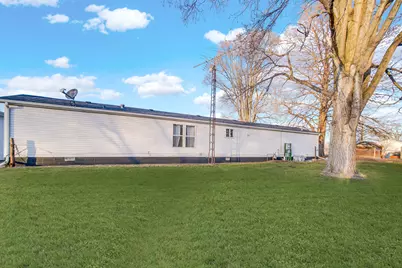 9815 W 236th Avenue, Schneider, IN 46376 - Photo 22