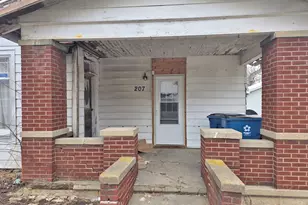 207 S Michigan St, Oxford, IN 47971 - Photo 4