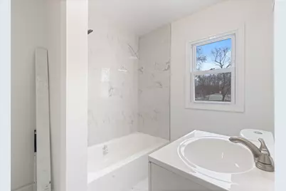 4224 W 10th Avenue, Gary, IN 46404 - Photo 10