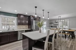 404 Golfview Rd, Michigan City, IN 46360 - Photo 6