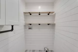 404 Golfview Rd, Michigan City, IN 46360 - Photo 14