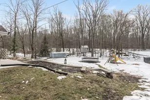 404 Golfview Rd, Michigan City, IN 46360 - Photo 20