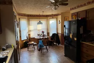 800 Cypress N, Greenwood, IN 46143 - Photo 4