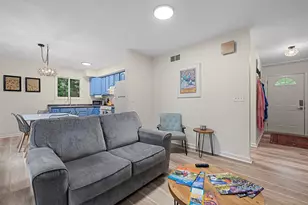 204 Washington Park Blvd, Michigan City, IN 46360 - Photo 4