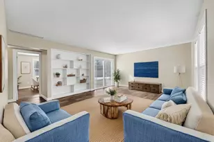 1456 Beargrass Ct, Valparaiso, IN 46385 - Photo 4