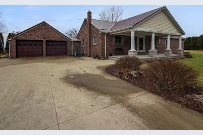 1245 W Mt Calvary Road, Rensselaer, IN 47978 - Photo 2