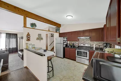 407 Aspen Street, Hebron, IN 46341 - Photo 2