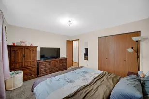 407 Aspen St, Hebron, IN 46341 - Photo 14