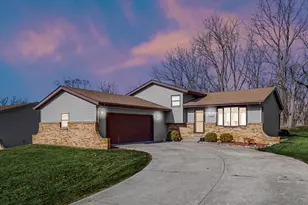 407 Aspen St, Hebron, IN 46341 - Photo 1