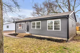 6091 Mulberry Ave, Portage, IN 46368 - Photo 2