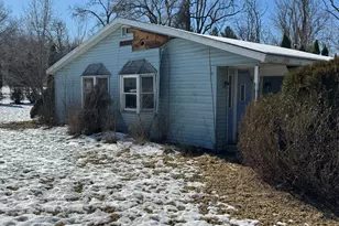 8921 S Main St, Ora, IN 46968 - Photo 4