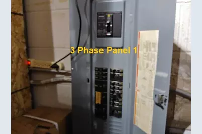 2246 Industrial Drive #D, Highland, IN 46322 - Photo 4