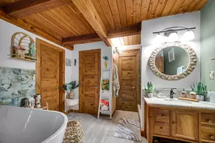 539 N 300 E, Valparaiso, IN 46383 - Photo 16