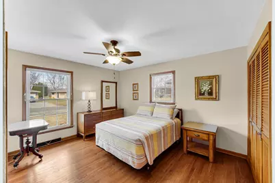 351 S Wabash Street, Hobart, IN 46342 - Photo 8