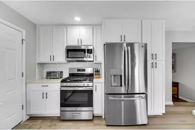 351 S Wabash Street, Hobart, IN 46342 - Photo 4