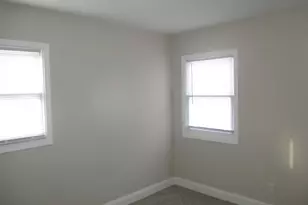 3967 Willow St, Hobart, IN 46342 - Photo 6