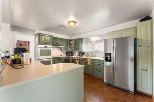 5449 Redwood Ave, Portage, IN 46368 - Photo 6