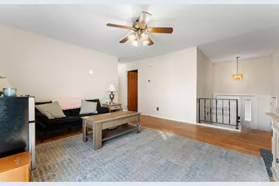 5449 Redwood Avenue, Portage, IN 46368 - Photo 4