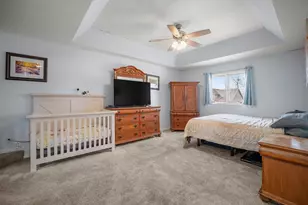 9149 Waymond Ave, Highland, IN 46322 - Photo 14