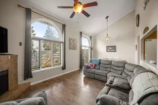 9149 Waymond Ave, Highland, IN 46322 - Photo 4