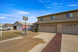 9149 Waymond Ave, Highland, IN 46322 - Photo 2