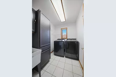 320 Kenbridge Court, Valparaiso, IN 46385 - Photo 16