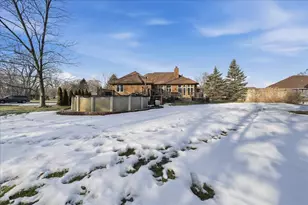 320 Kenbridge Ct, Valparaiso, IN 46385 - Photo 42