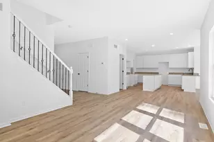 10350 Nevada Ct, Crown Point, IN 46307 - Photo 12