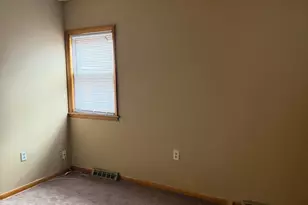 602 E 150th St, East Chicago, IN 46312 - Photo 8