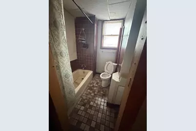 602 E 150th Street, East Chicago, IN 46312 - Photo 18