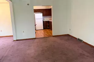 602 E 150th St, East Chicago, IN 46312 - Photo 4