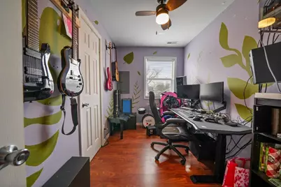 1209 W 1st Place, Hobart, IN 46342 - Photo 8