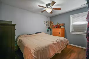 1209 W 1st Pl, Hobart, IN 46342 - Photo 14