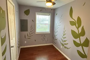 1209 W 1st Pl, Hobart, IN 46342 - Photo 8