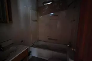 5008 Alexander Ave, East Chicago, IN 46312 - Photo 10