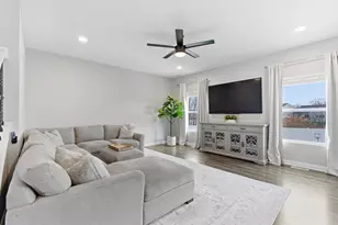 13181 Taft St, Crown Point, IN 46307 - Photo 8