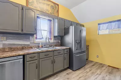 214 Woodlawn Avenue, Chesterton, IN 46304 - Photo 12