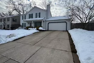 4205 Foxfire Dr, South Bend, IN 46628 - Photo 2