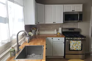 2549 Pierce St, Gary, IN 46407 - Photo 8