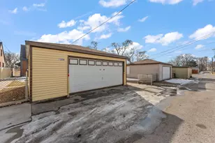 1009 River Dr, Hammond, IN 46324 - Photo 18