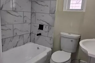 3906 Catalpa St, East Chicago, IN 46312 - Photo 6